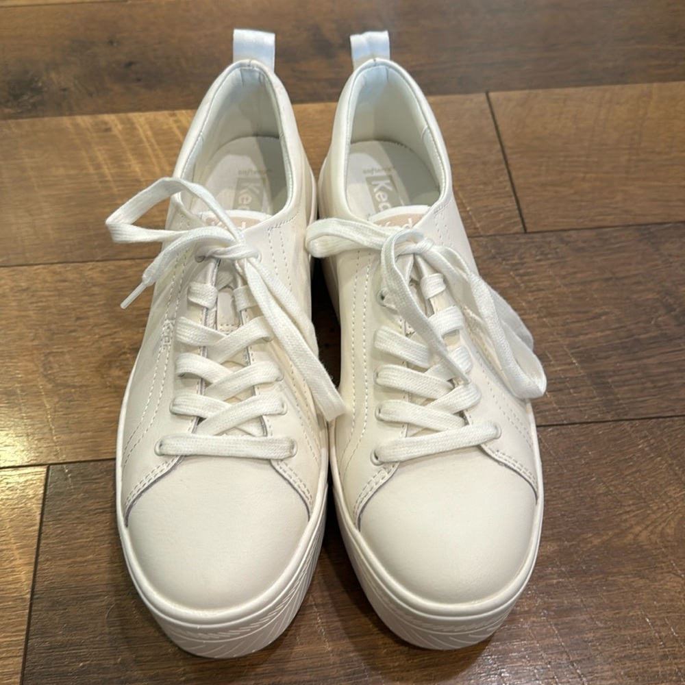 Keds Skyler Leather Lace Up - White, Size 9